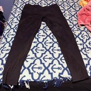 Garage Mesh Cut Out Athletic Leggings